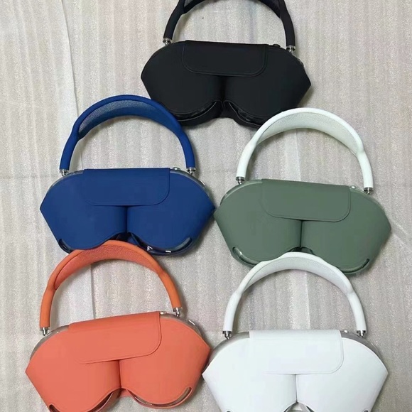 Apple AirPods Max - All Colors - Picture 5 of 6